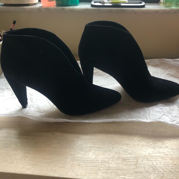 VINCE CAMUTO Eckanna Open Front Bootie, 10 - Picture 4 of 6